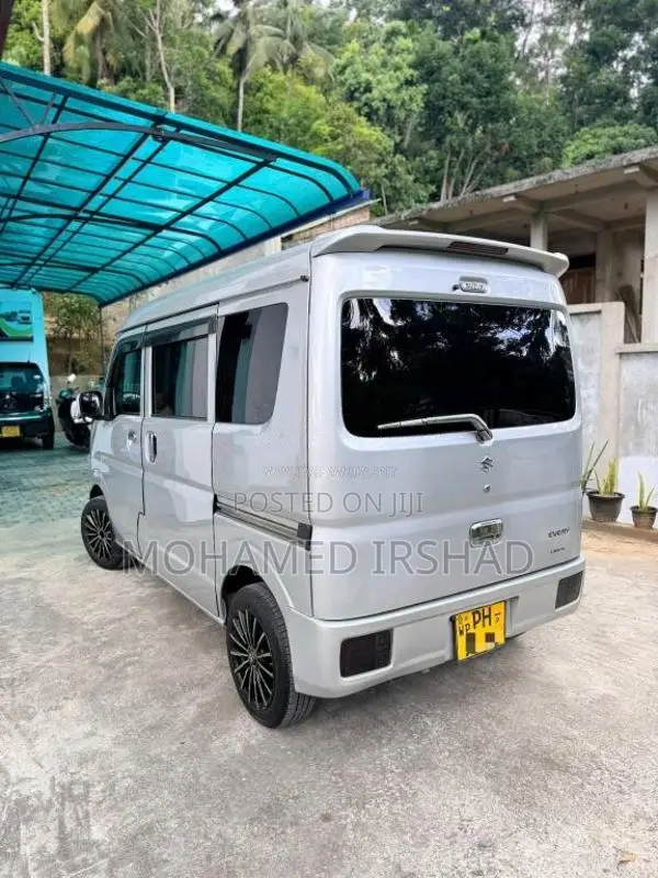 Suzuki DA17V 2017 Van (Used)