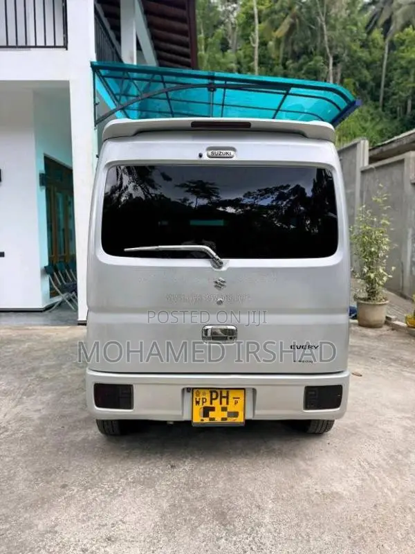 Suzuki DA17V 2017 Van (Used)