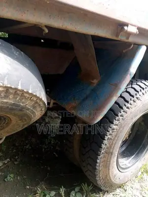 Mitsubishi Tipper 1999 Lorry (Used)