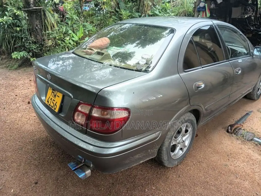Nissan Sylphy 2000 Car (Used)