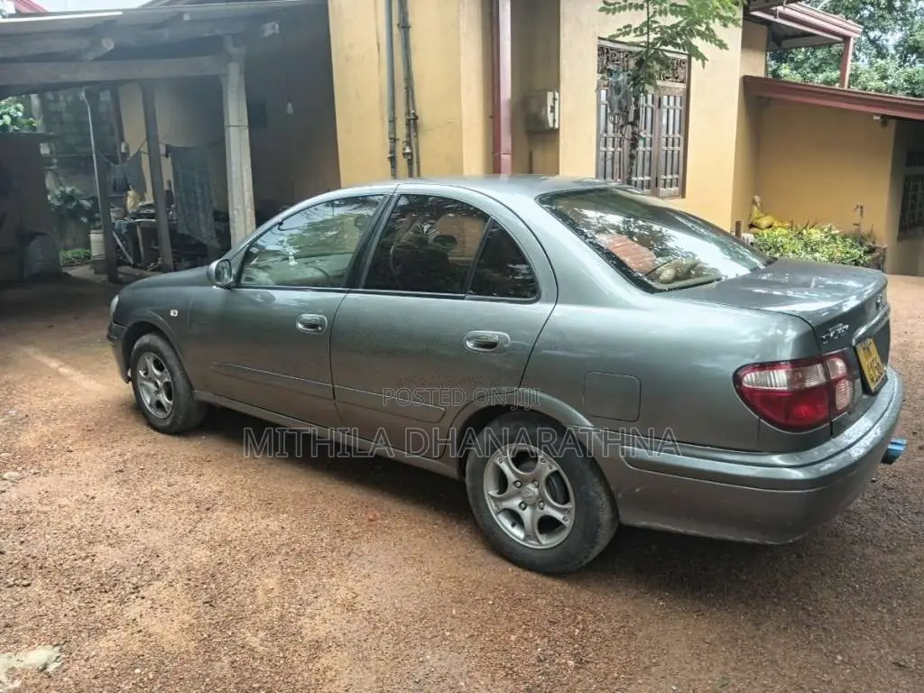 Nissan Sylphy 2000 Car (Used)