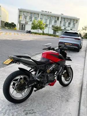 Bajaj Pulsar NS200 2020 Motorbike (Used)