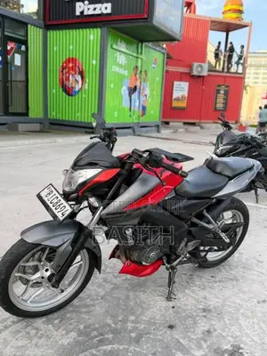Bajaj Pulsar NS200 2020 Motorbike (Used)
