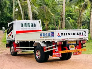 Mitsubishi Canter 1981 Lorry (Used)