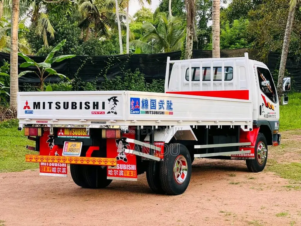 Mitsubishi Canter 1981 Lorry (Used)