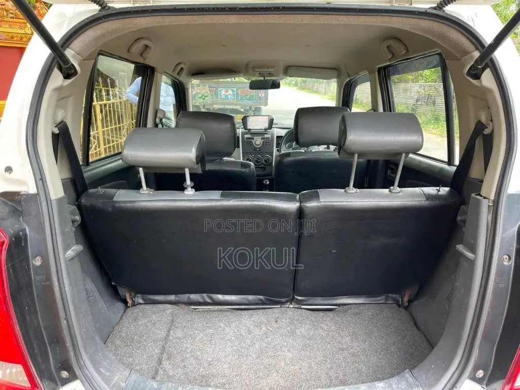 Suzuki Wagon R 2010 Car (Used)