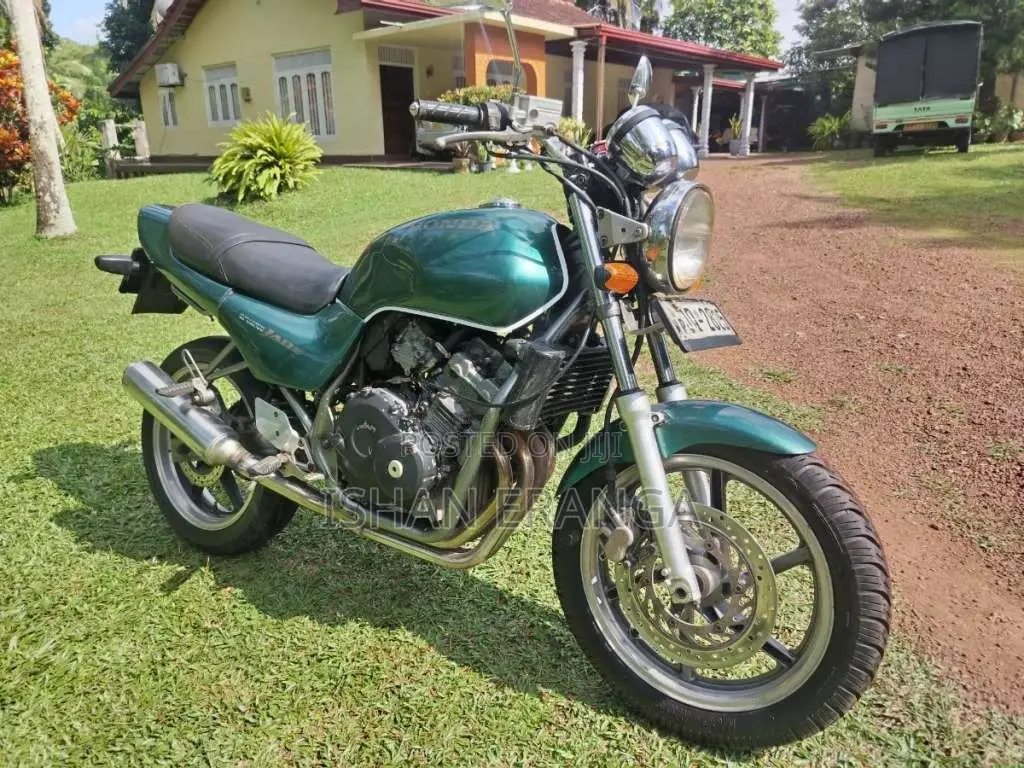 Honda Jade 2000 Motorbike (Used)
