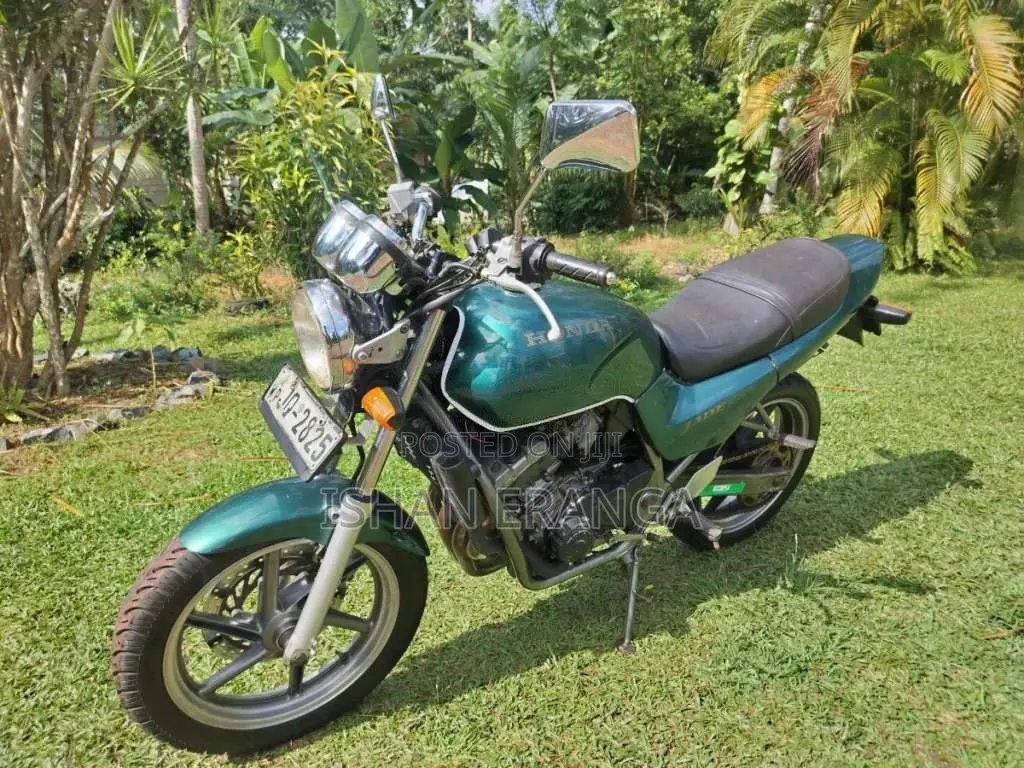 Honda Jade 2000 Motorbike (Used)