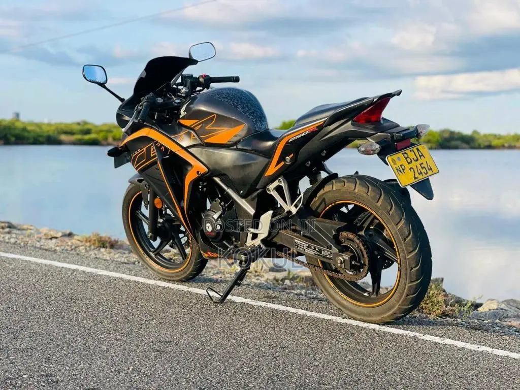 Honda Cbr 2020 Motorbike (Used)