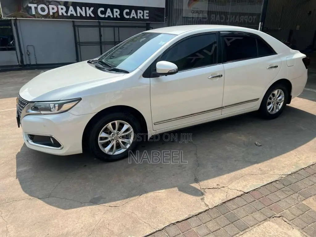 Toyota Premio 2018 Car (Used)