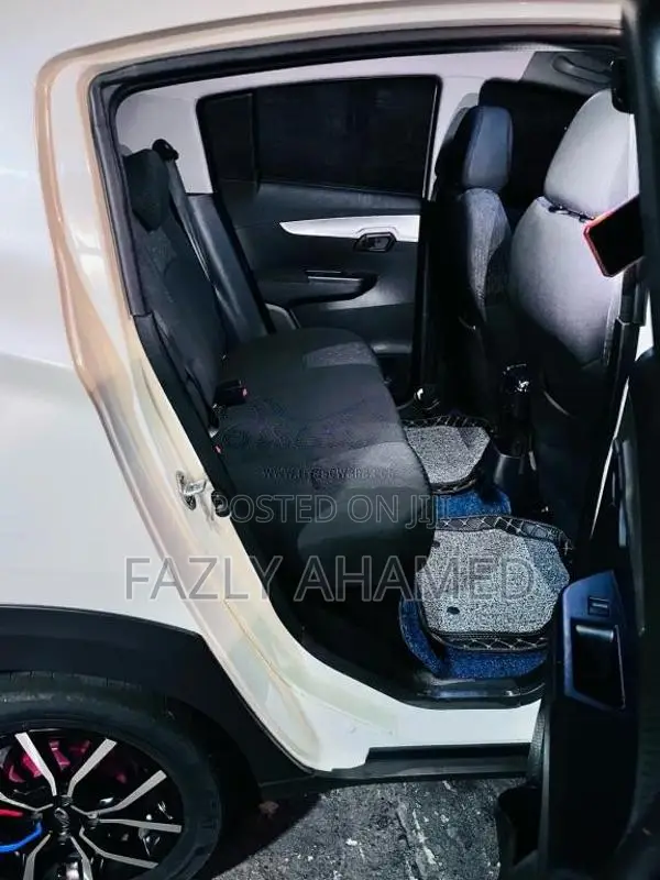 Mahindra KUV 100 2022 SUV (Used)