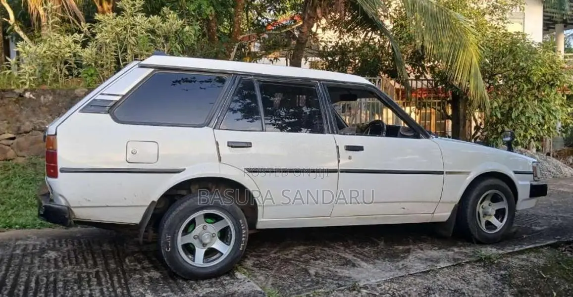 Toyota Dx Wagon 1987 Car (Used)