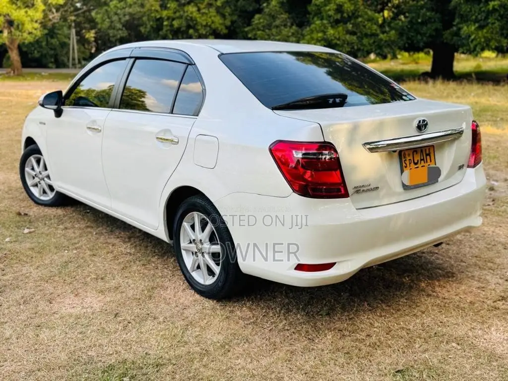 Toyota Axio G Safety 2015 Car (Used)