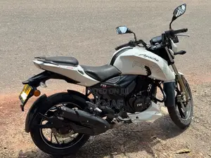 TVS Apache RTR 200 2017 Motorbike (Used)