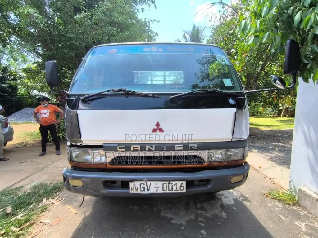 Mitsubishi Canter 16.5 1998 Lorry (Used)
