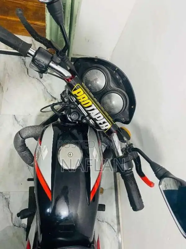 Bajaj CT-100 2006 Motorbike (Used)