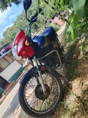 Hero Passion 2005 Motorbike (Used)
