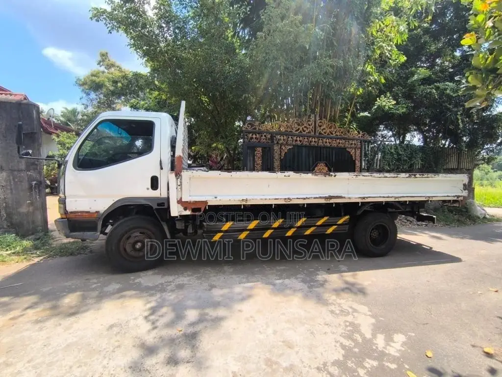 Mitsubishi Canter 16.5 1998 Lorry (Used)