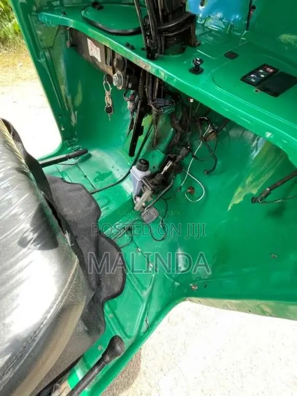 Bajaj 4 Stroke 2008 Three Wheel (Used)