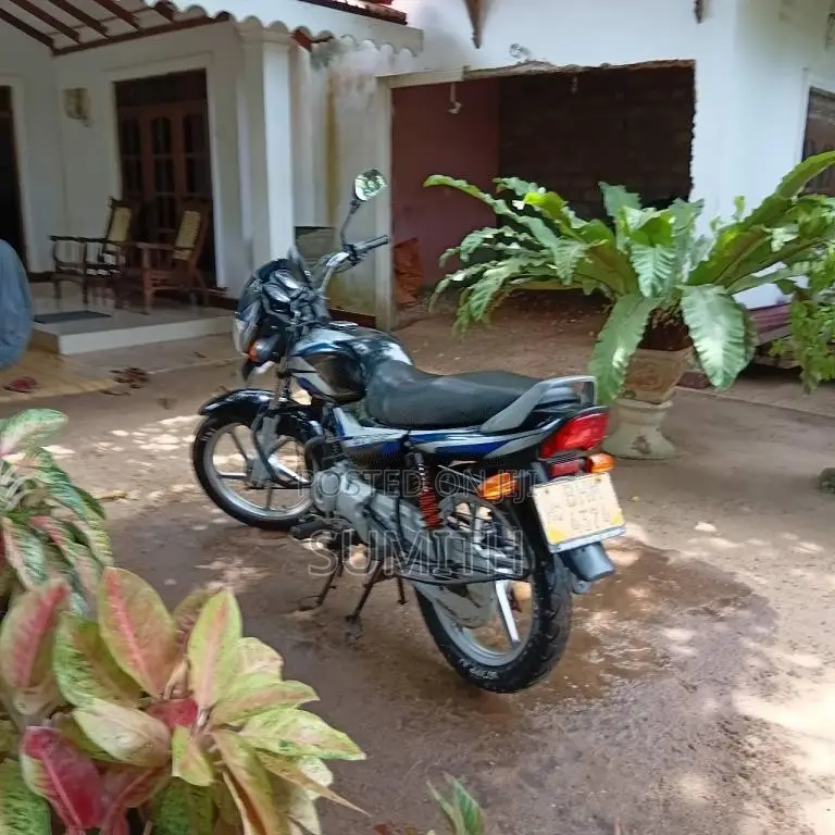 Bajaj CT-100 2019 Motorbike (Used)