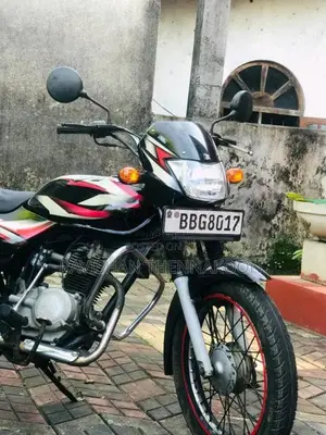 Bajaj CT-100 2014 Motorbike (Used)
