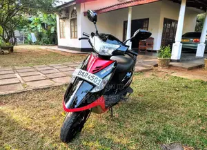 TVS Scooty Streak 2013 Motorbike (Used)