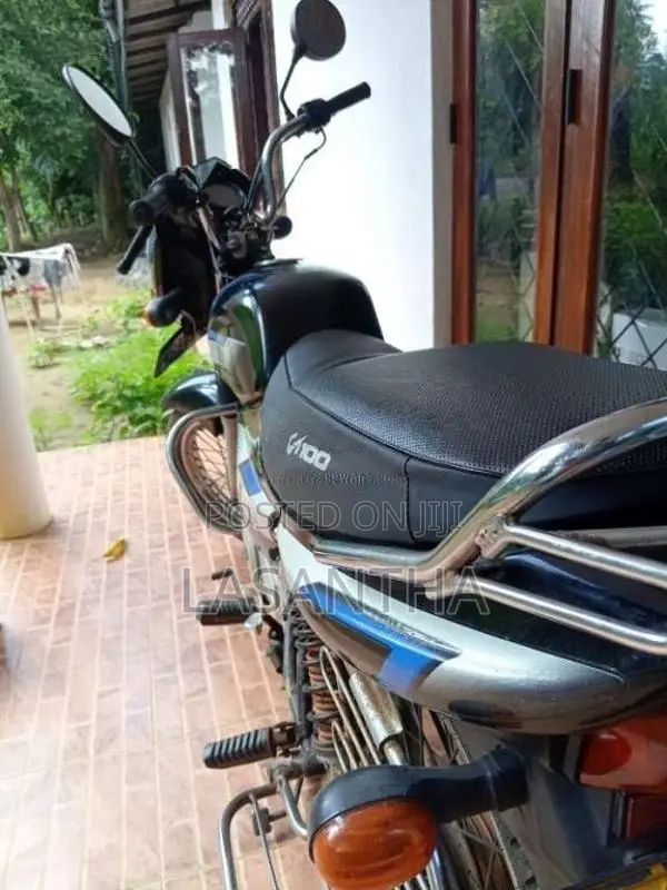 Bajaj CT-100 2008 Motorbike (Used)