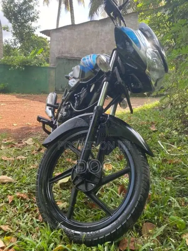 Bajaj Discover 100 2011 Motorbike (Used)
