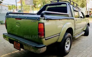 Isuzu KB 2WD 1980 Crew Cab (Used)