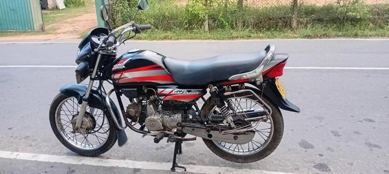Hero-Honda DELUXE 2012 Motorbike (Used)