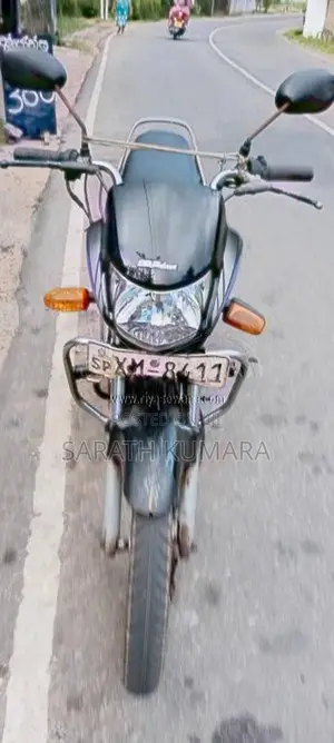 Hero-Honda DELUXE 2012 Motorbike (Used)