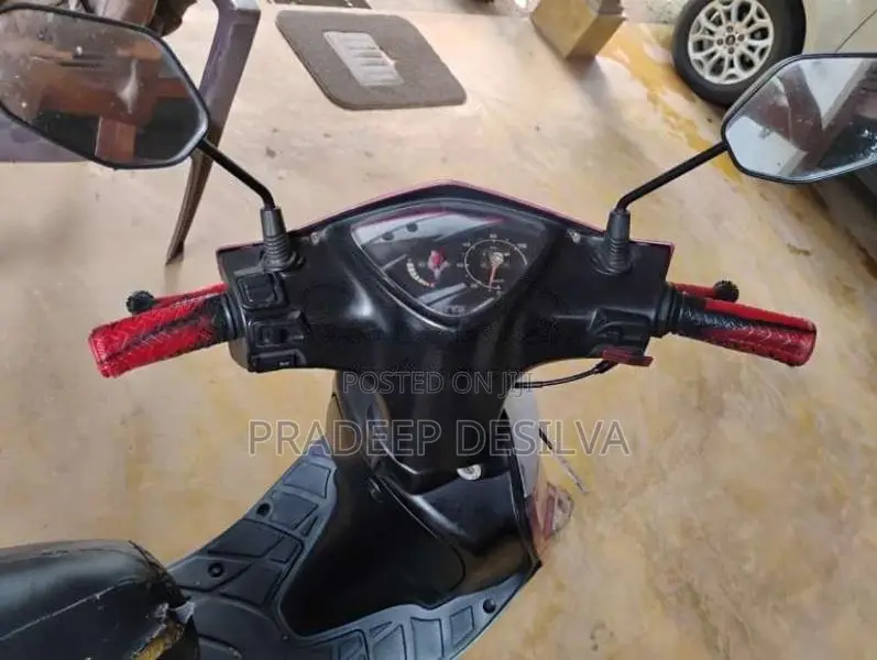 TVS Scooty Streak 2010 Motorbike (Used)