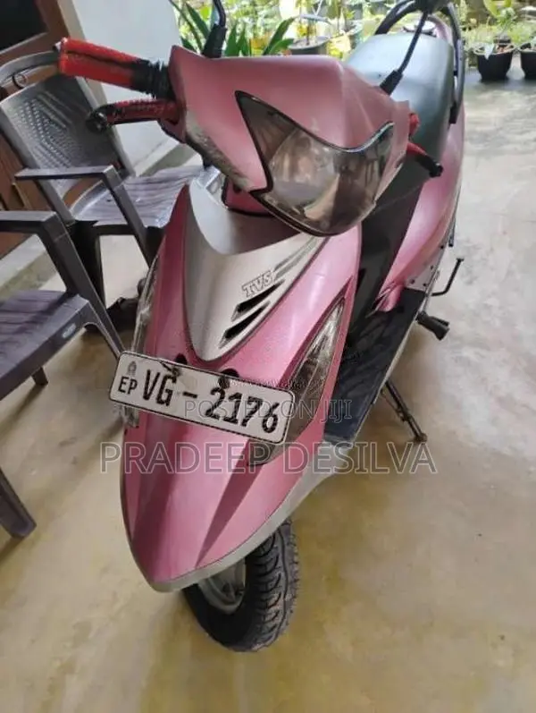 TVS Scooty Streak 2010 Motorbike (Used)