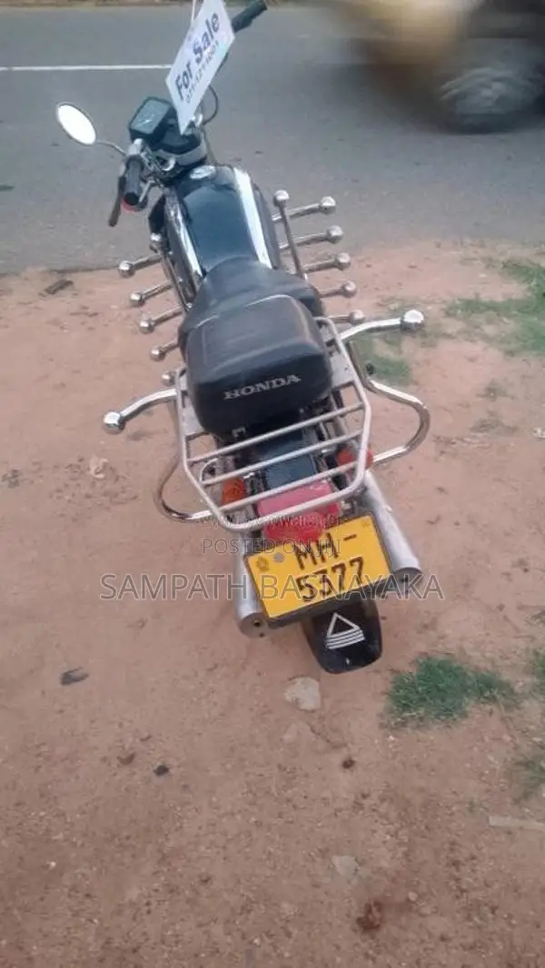 Honda Benly 2002 Motorbike (Used)