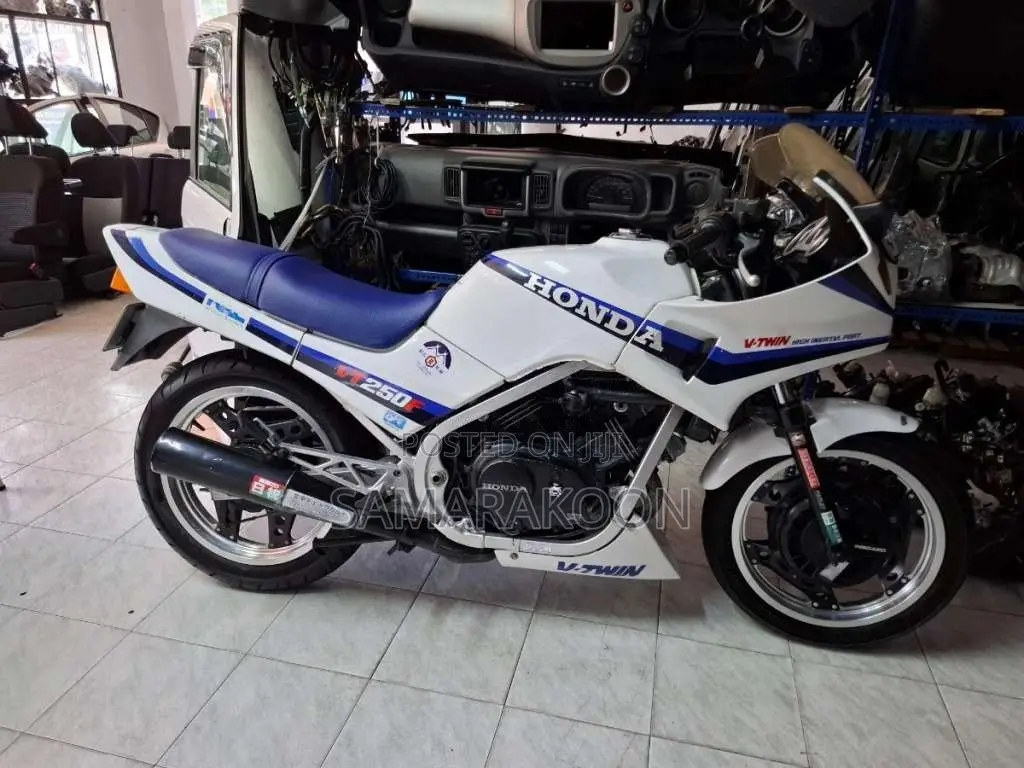 Honda VT250F JAPAN 2014 Motorbike (Used)