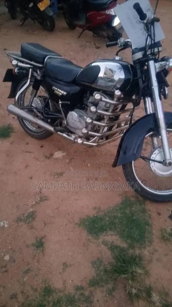 Honda Benly 2002 Motorbike (Used)