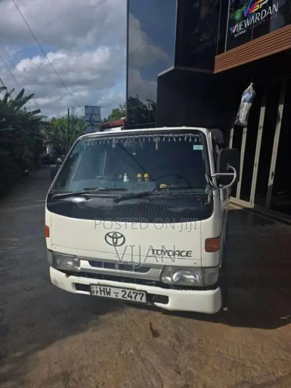 Toyota CrewCab 1999 Crew Cab (Used)