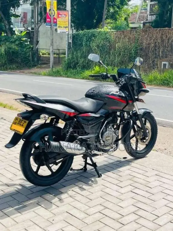 Bajaj Pulsar 150 2017 Motorbike (Used)