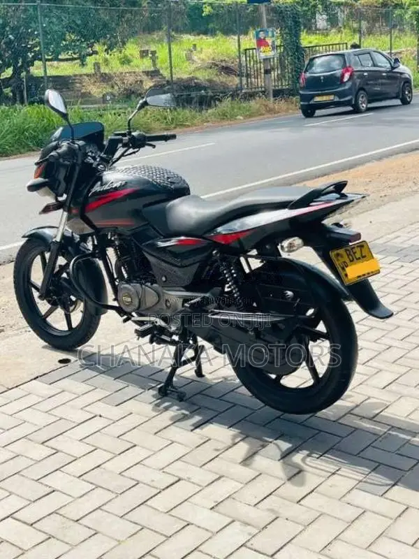 Bajaj Pulsar 150 2017 Motorbike (Used)