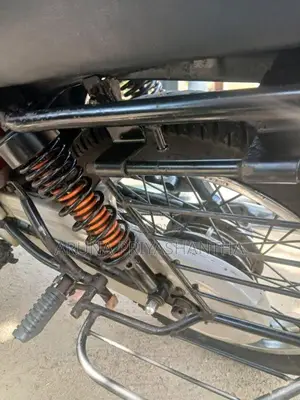 Bajaj Boxer 2018 Motorbike (Used)