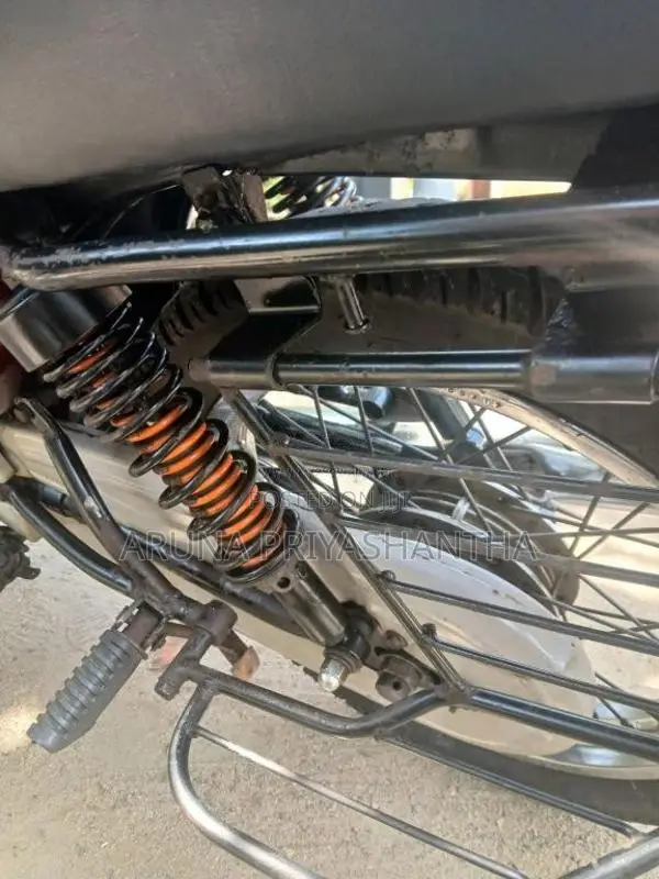 Bajaj Boxer 2018 Motorbike (Used)