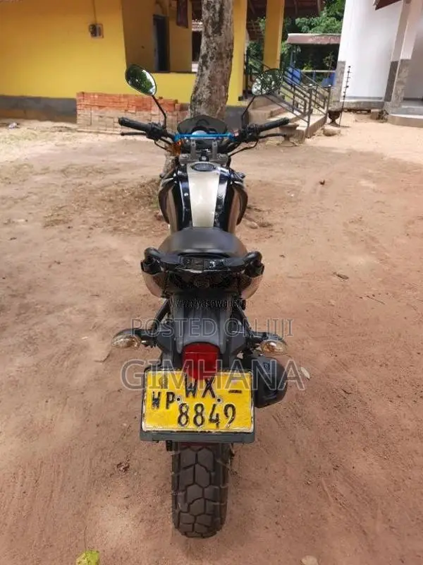 Yamaha FZ-S 2011 Motorbike (Used)