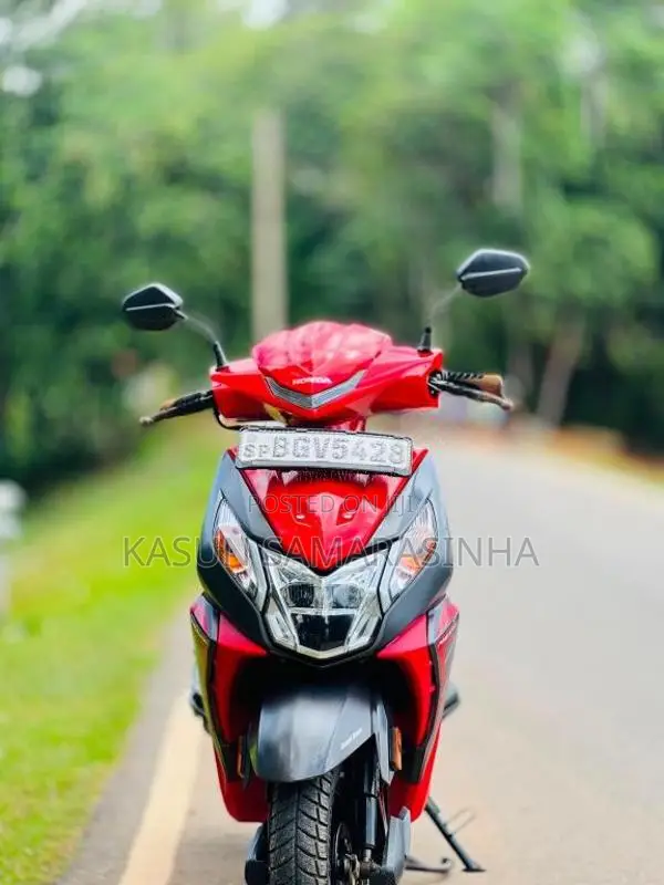 Honda Dio 2018 Motorbike (Used)
