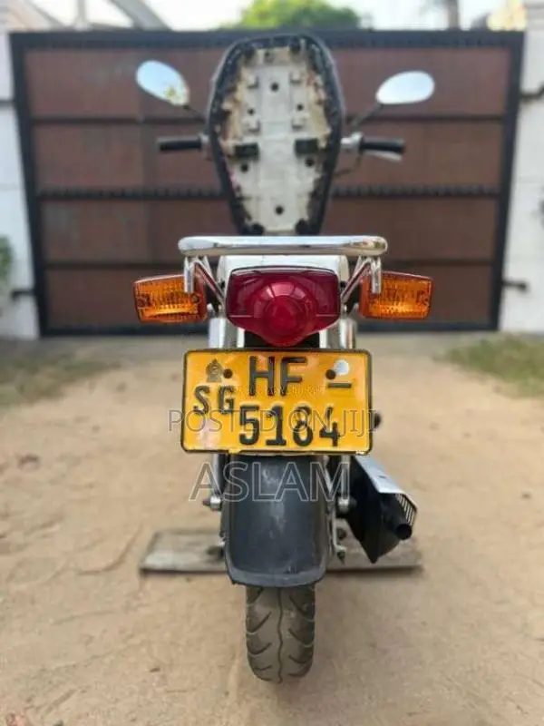 Honda CHALY CUSTOM 2003 Motorbike (Used)
