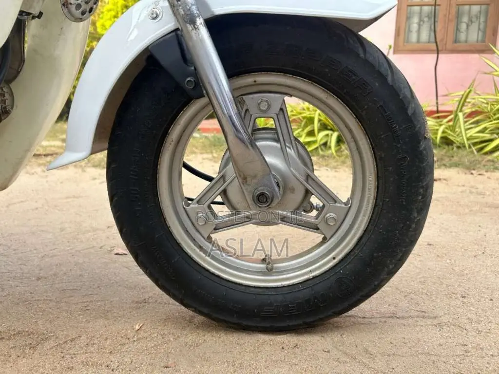 Honda CHALY CUSTOM 2003 Motorbike (Used)