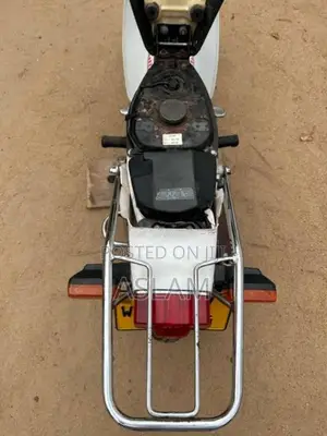 Honda CHALY CUSTOM 2018 Motorbike (Used)