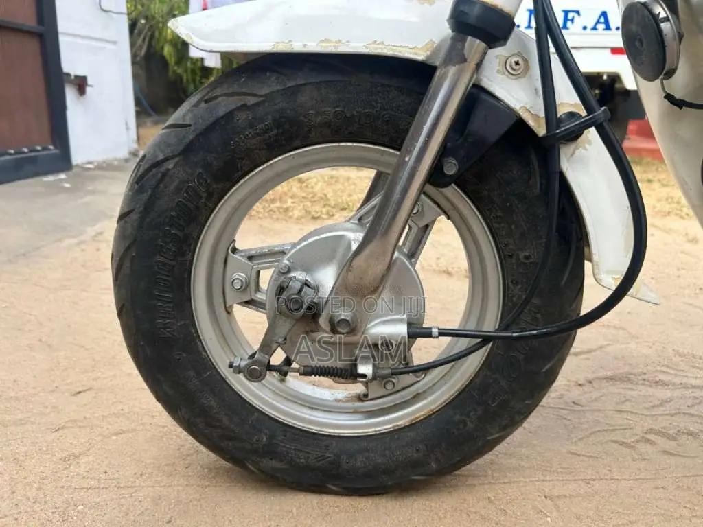 Honda CHALY CUSTOM 2018 Motorbike (Used)