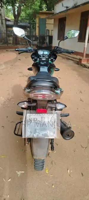 Bajaj Discover 2025 Motorbike (Used)