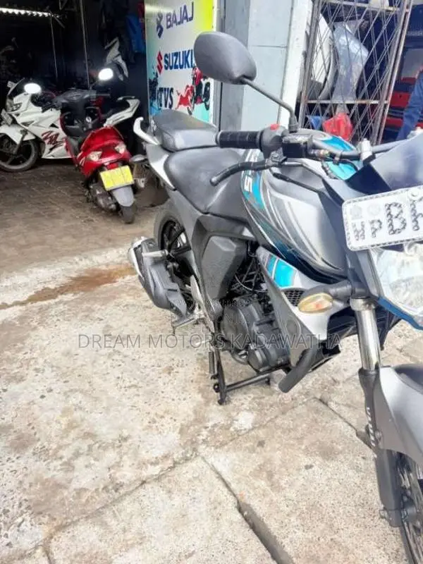 Yamaha FZ-S Version 2.0 2017 Motorbike (Used)