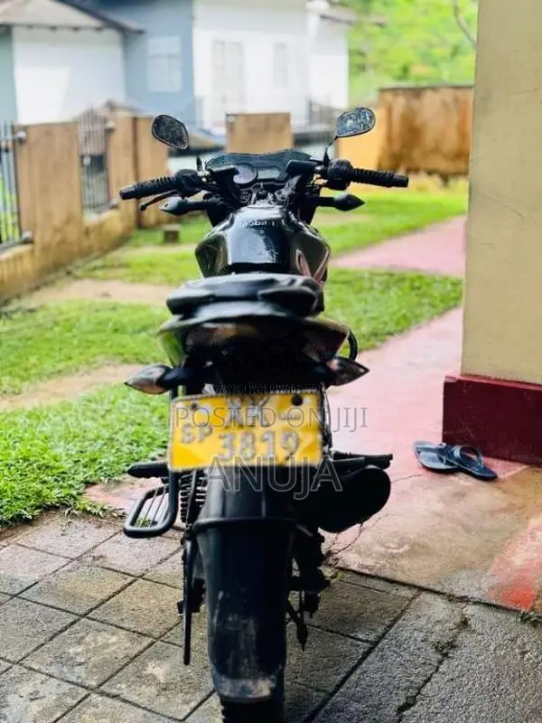 Bajaj Pulsar 135 2011 Motorbike (Used)